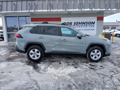 2020 Toyota RAV4 XLE