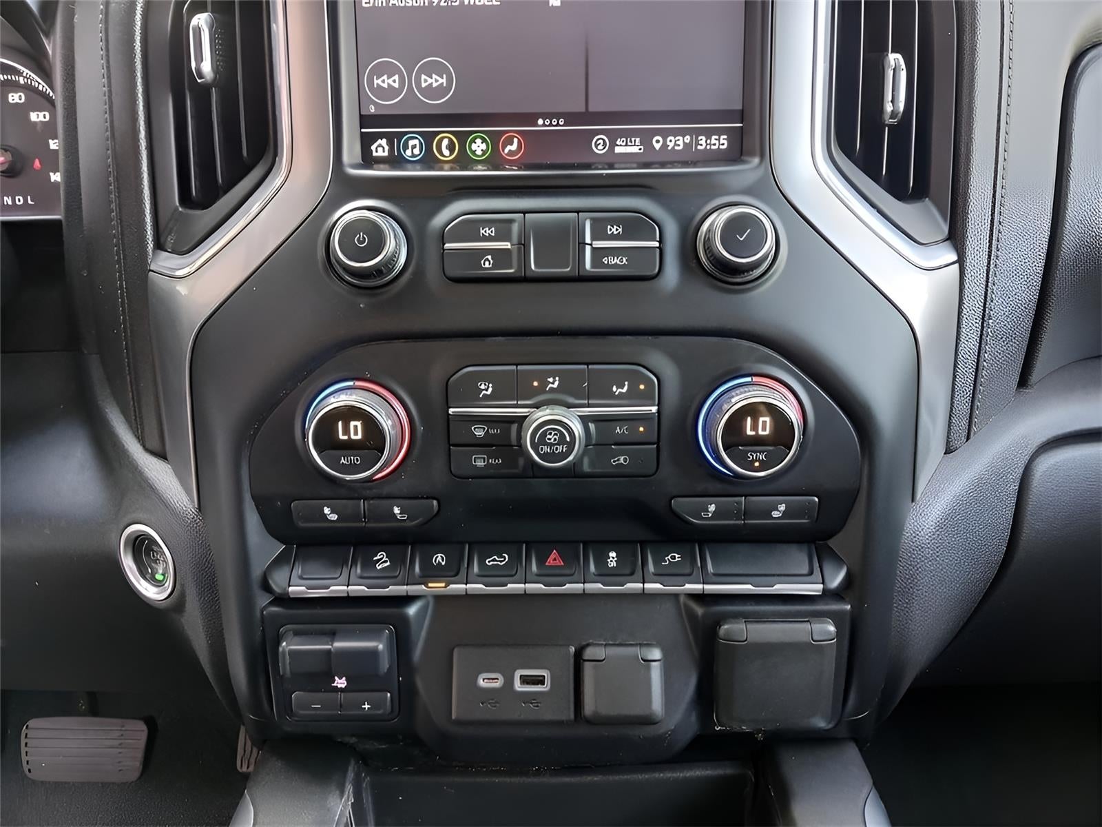 2020 Chevrolet Silverado RST