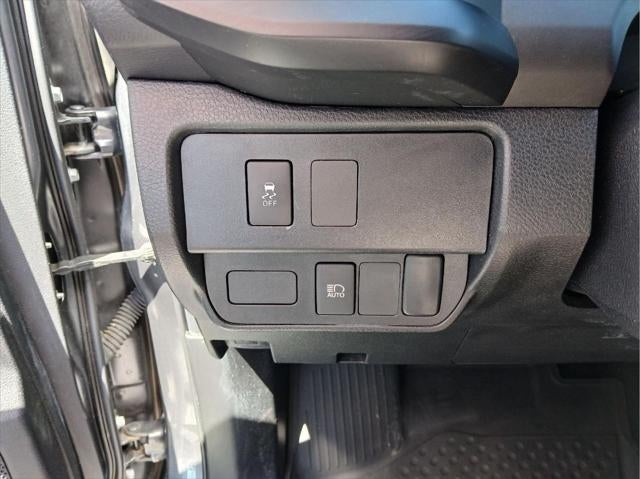 2021 Toyota TACOMA SR SR