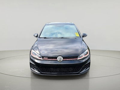 2019 Volkswagen Golf GTI SE
