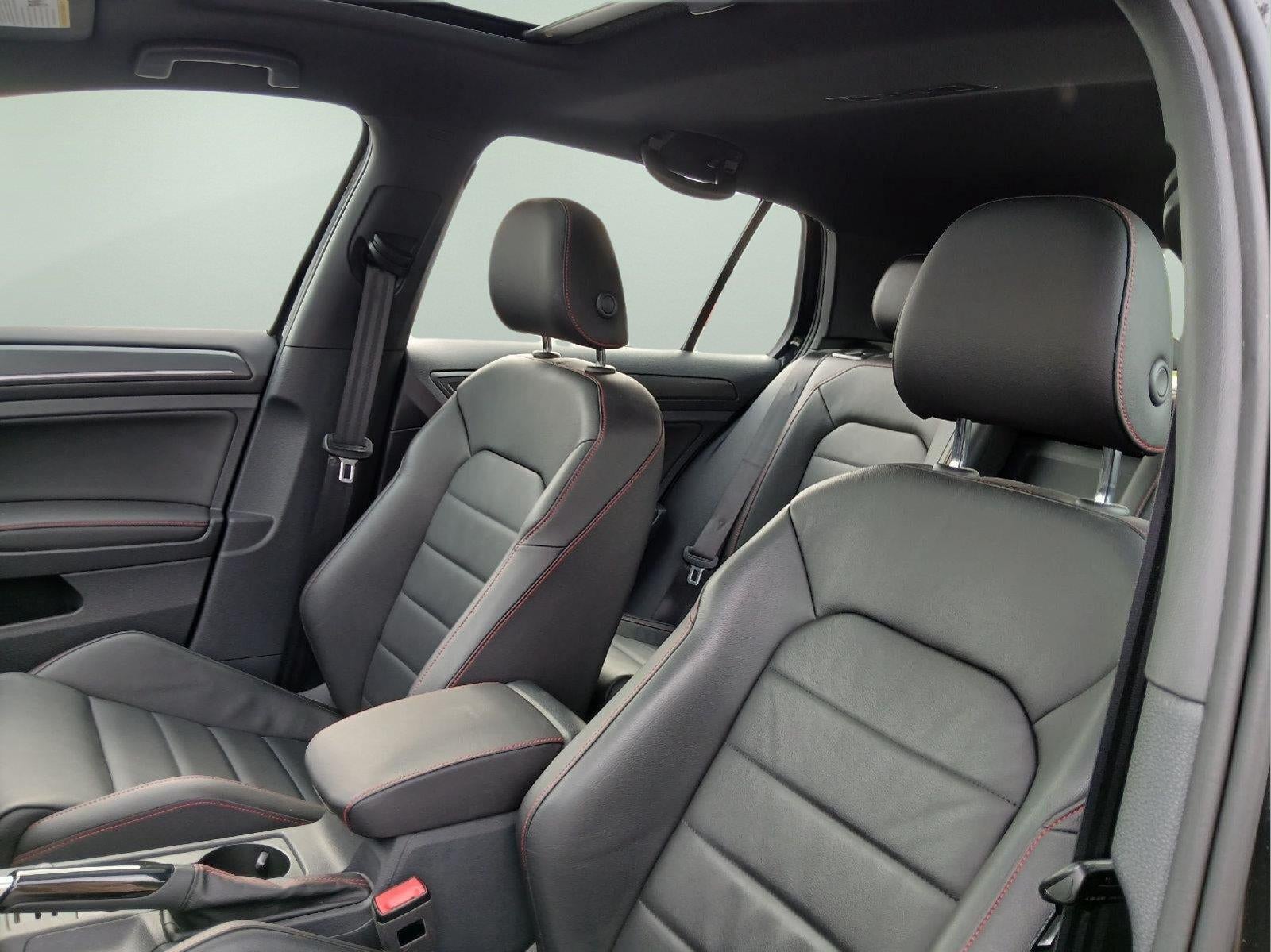 2019 Volkswagen Golf GTI SE
