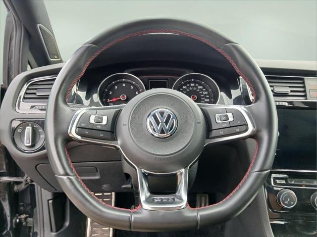 2019 Volkswagen Golf GTI SE