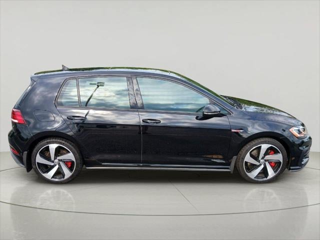 2019 Volkswagen Golf GTI SE
