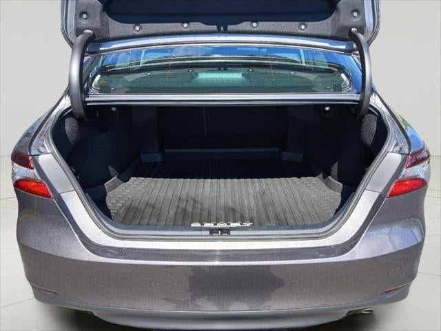 2022 Toyota Camry LE AUTO