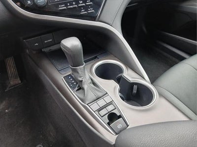 2022 Toyota CAMRY Hybrid LE