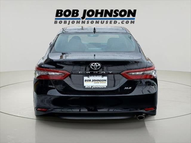 2021 Toyota CAMRY XLE