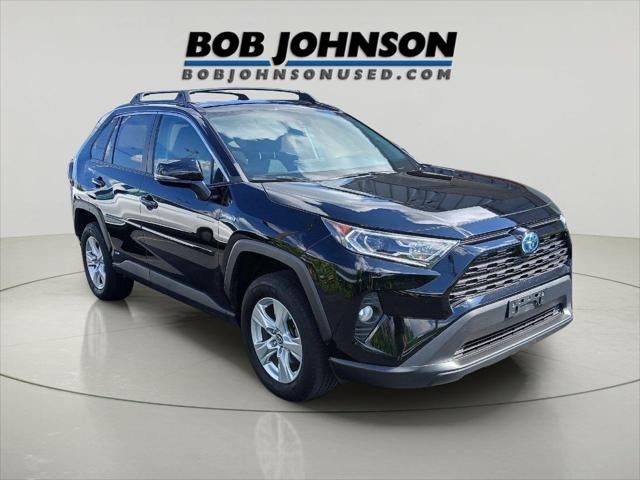 2020 Toyota RAV4 Hybrid XLE