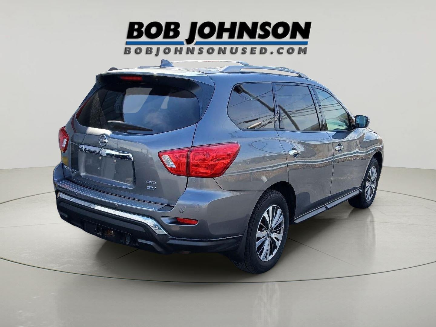 2020 Nissan Pathfinder SV