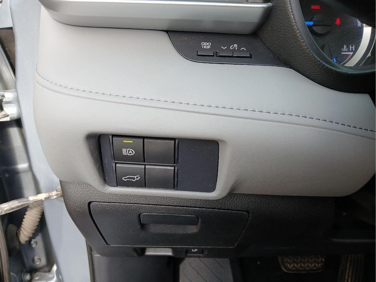 2021 Toyota Highlander Hybrid Hybrid LE