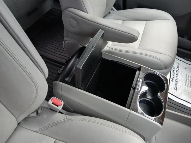 2020 Toyota Sienna XLE 7-Passenger