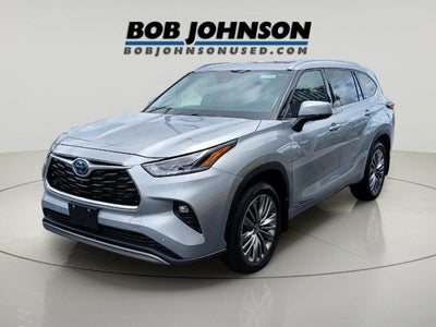 2021 Toyota Highlander Hybrid Platinum