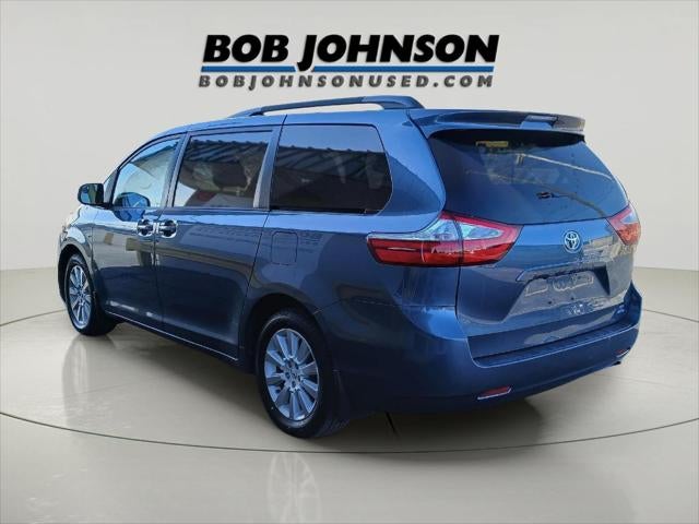 2015 Toyota SIENNA LE 3.5L LE 7-Passenger
