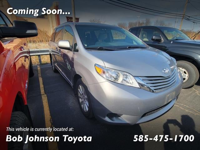 2017 Toyota Sienna LE 7-Passenger