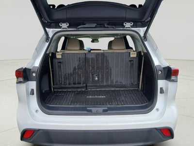 2023 Toyota Highlander Hybrid XLE
