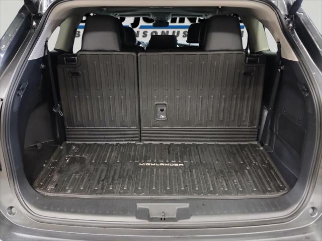 2024 Toyota HIGHLANDER XLE