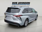 2021 Toyota SIENNA LE LE 8-Passenger