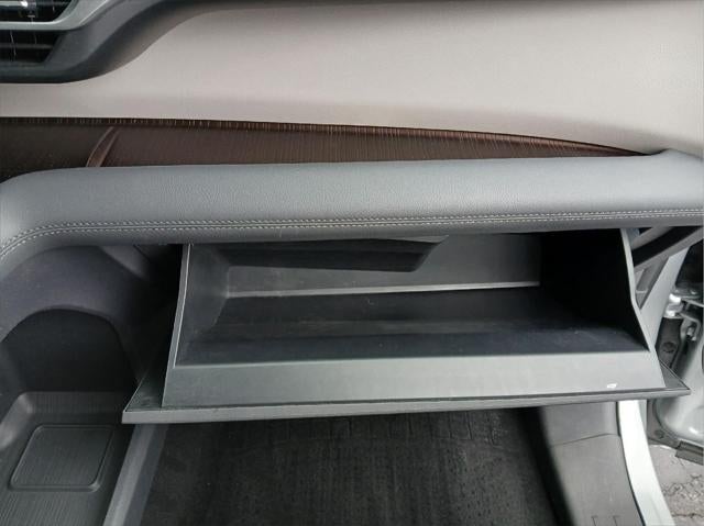 2021 Toyota SIENNA LE LE 8-Passenger