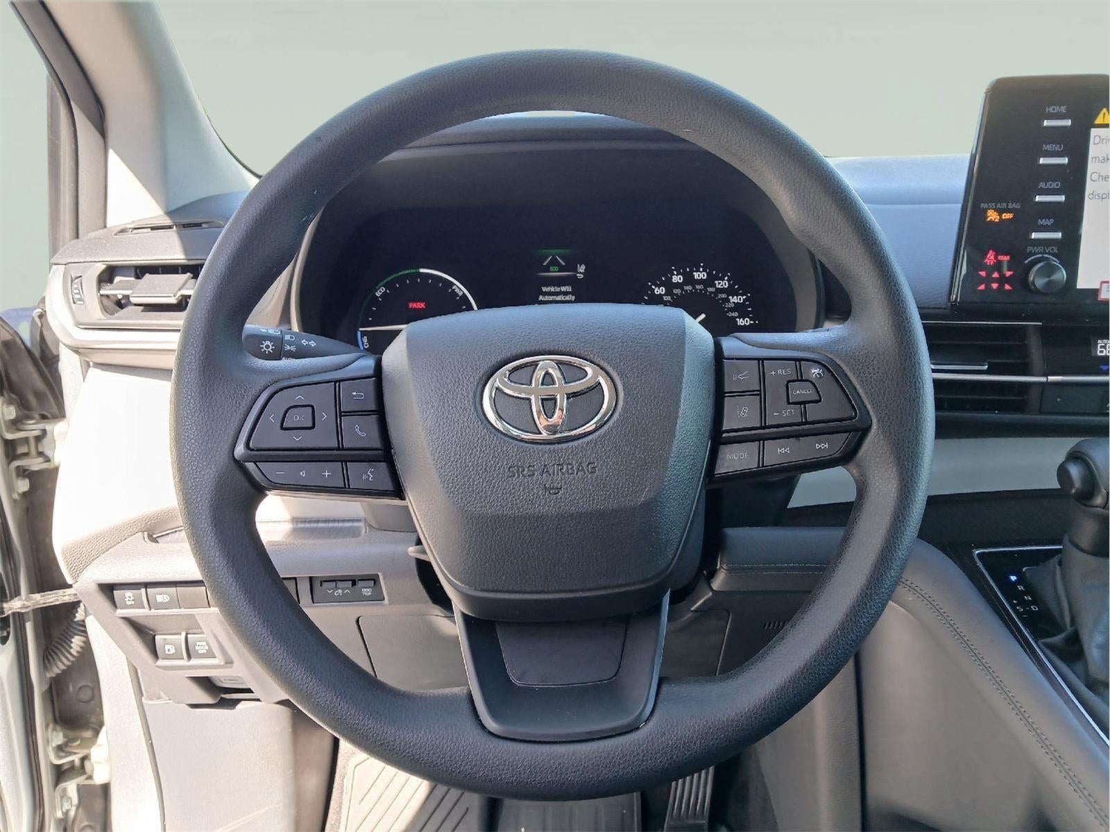 2024 Toyota SIENNA LE AWD LE 8-Passenger