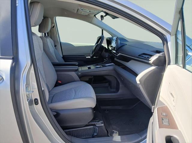 2024 Toyota SIENNA LE AWD LE 8-Passenger