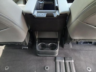 2025 Toyota Sienna XLE FWD 8-PASSENGER