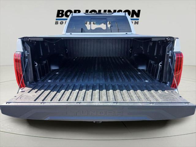 2022 Toyota TUNDRA 4X4 SR5