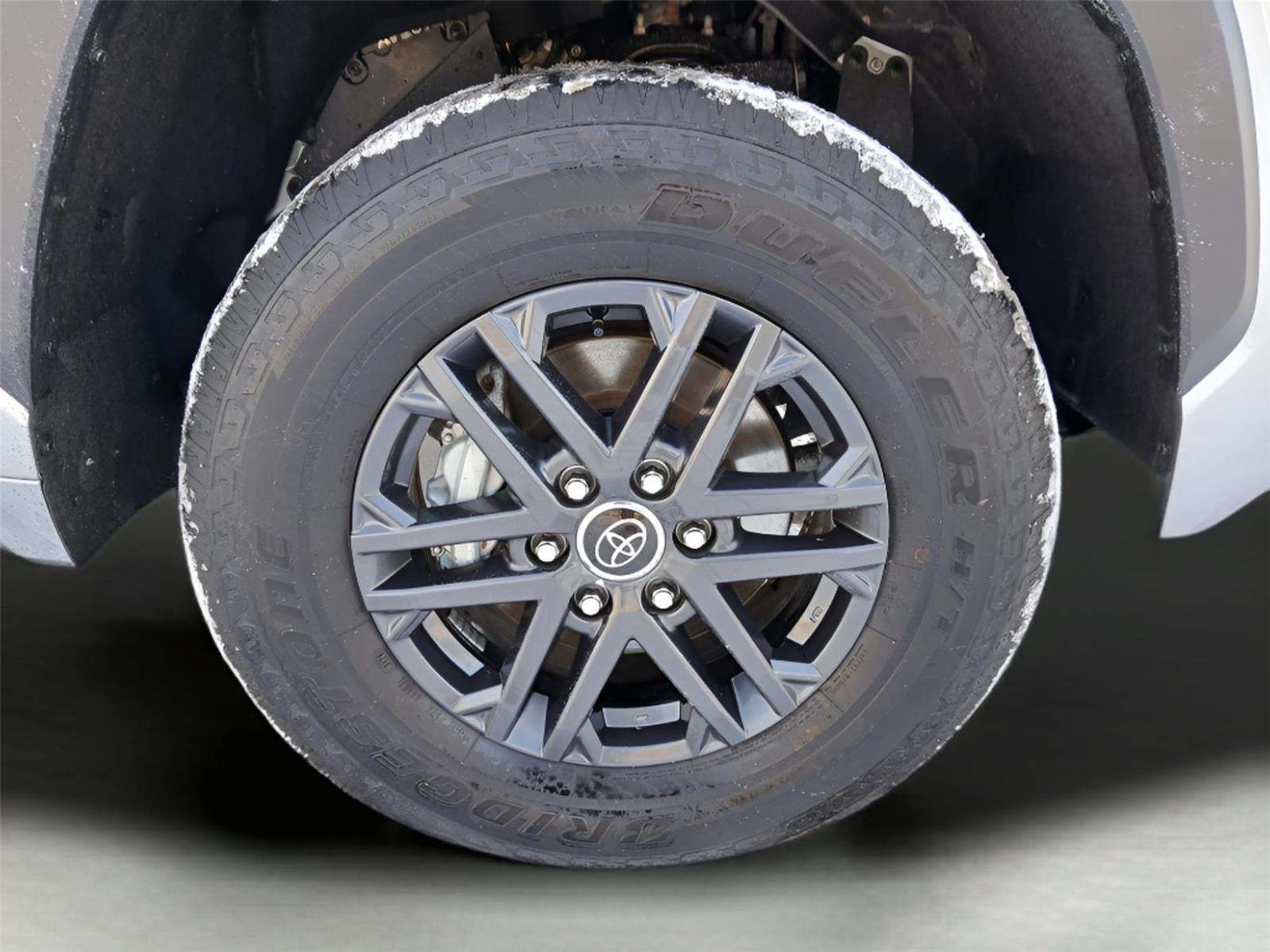 2024 Toyota TUNDRA 4X4 SR5