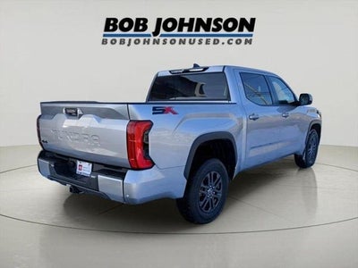 2024 Toyota TUNDRA 4X4 SR5