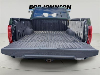 2022 Toyota TUNDRA 4X4 SR5