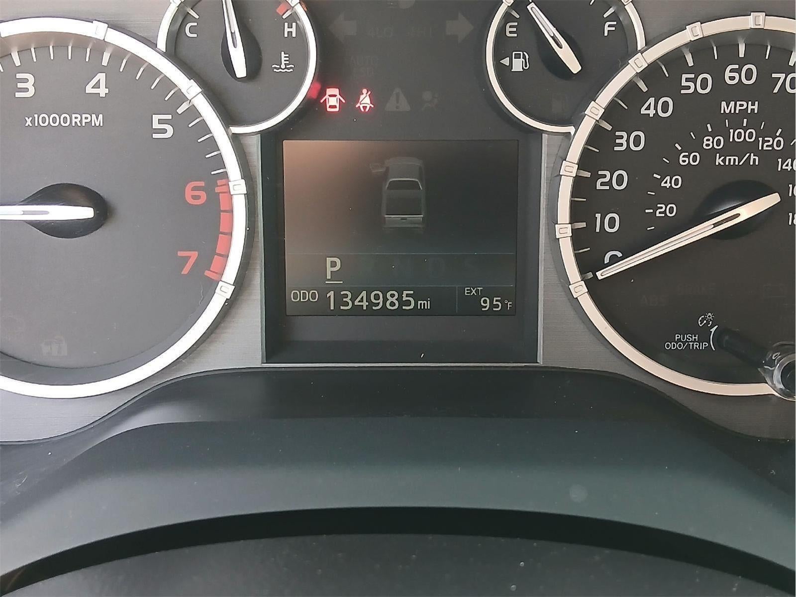 2017 Toyota Tundra SR5