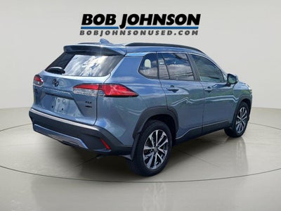 2024 Toyota Corolla Cross XLE