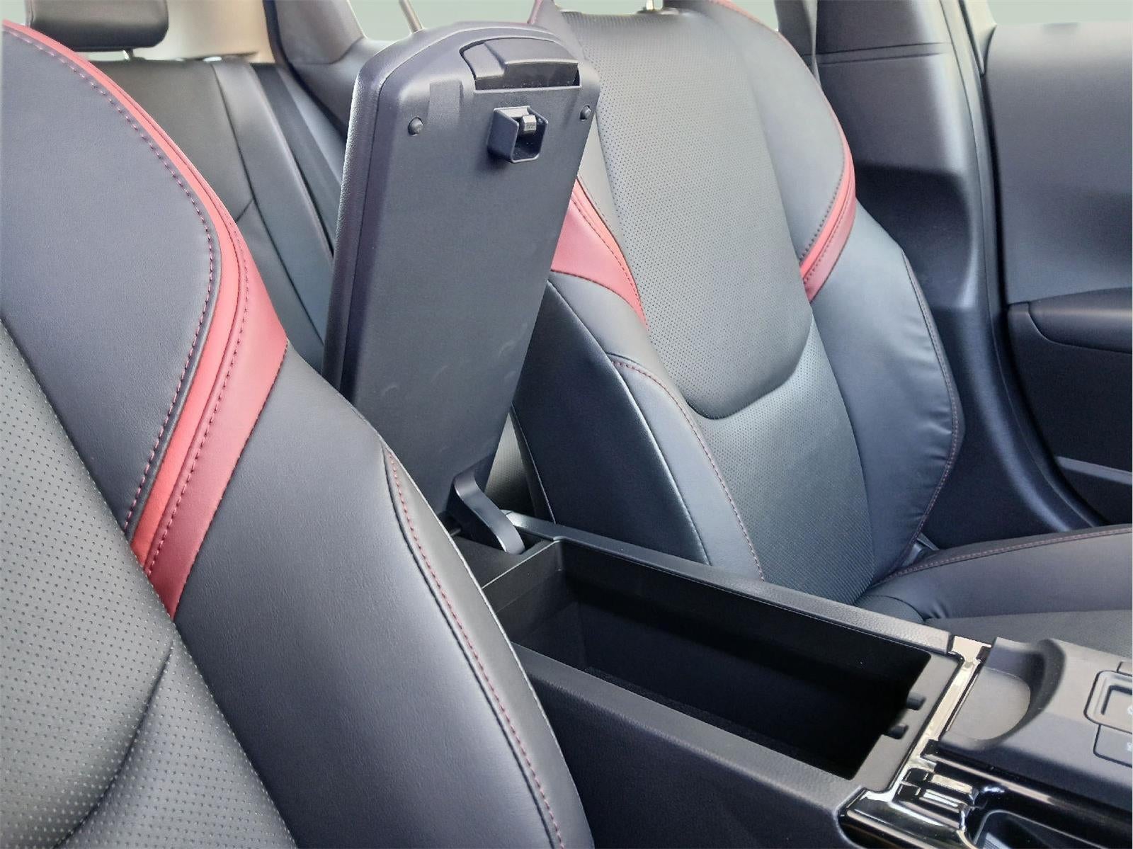 2024 Toyota PRIUS PRIME XSE