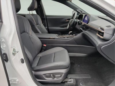 2025 Toyota CROWN PLATINUM AWD