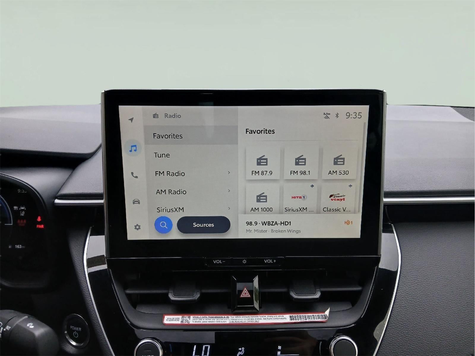 2025 Toyota COROLLA HYBRID SE AWD