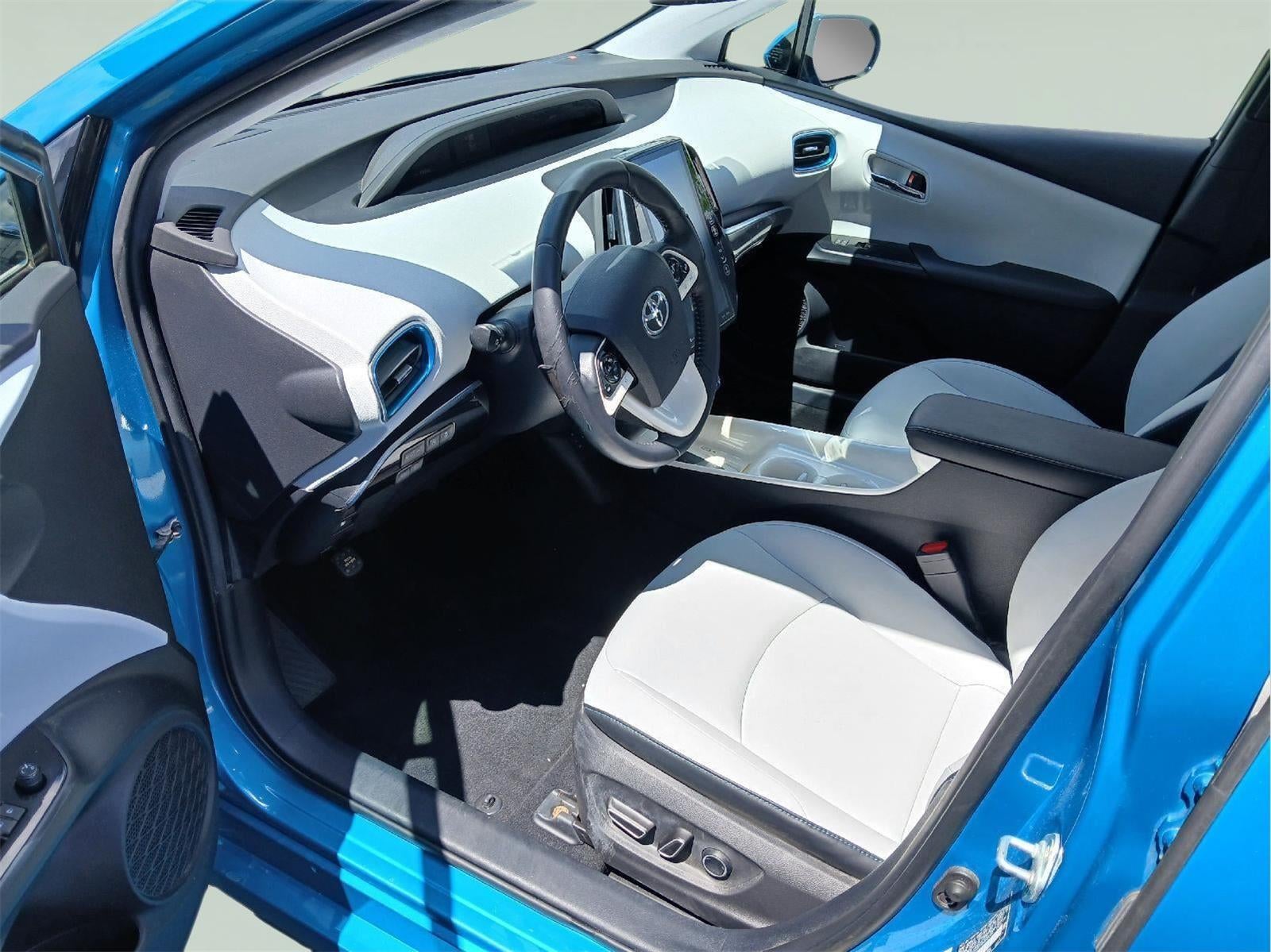 2017 Toyota Prius Prime Advanced