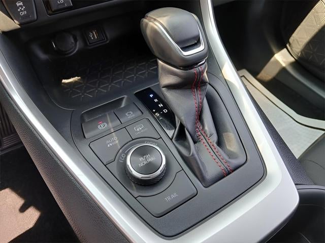 2024 Toyota RAV4 PRIME SE