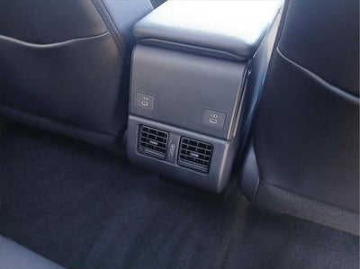 2025 Toyota bZ4X XLE