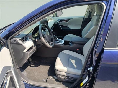 2025 Toyota RAV4 Hybrid XLE Premium