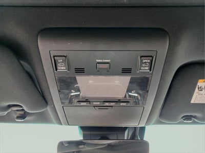 2016 Toyota Land Cruiser Base