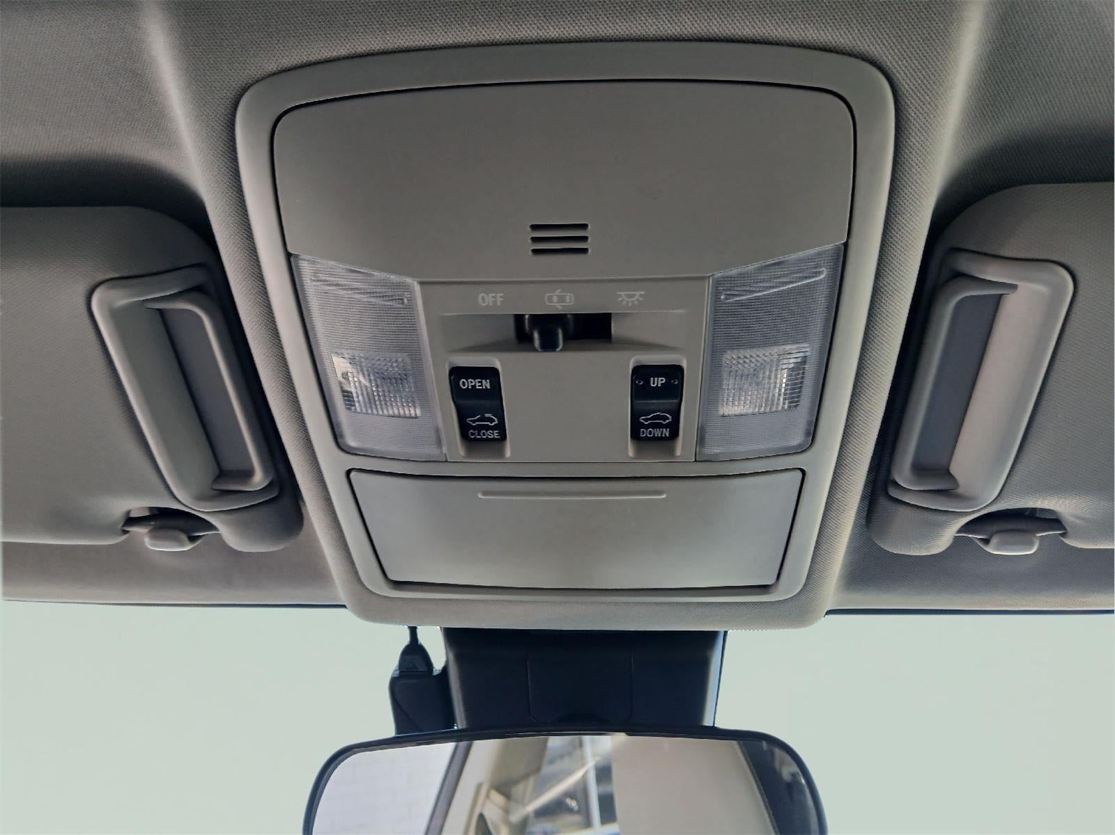 2017 Toyota RAV4 HYBRID XLE