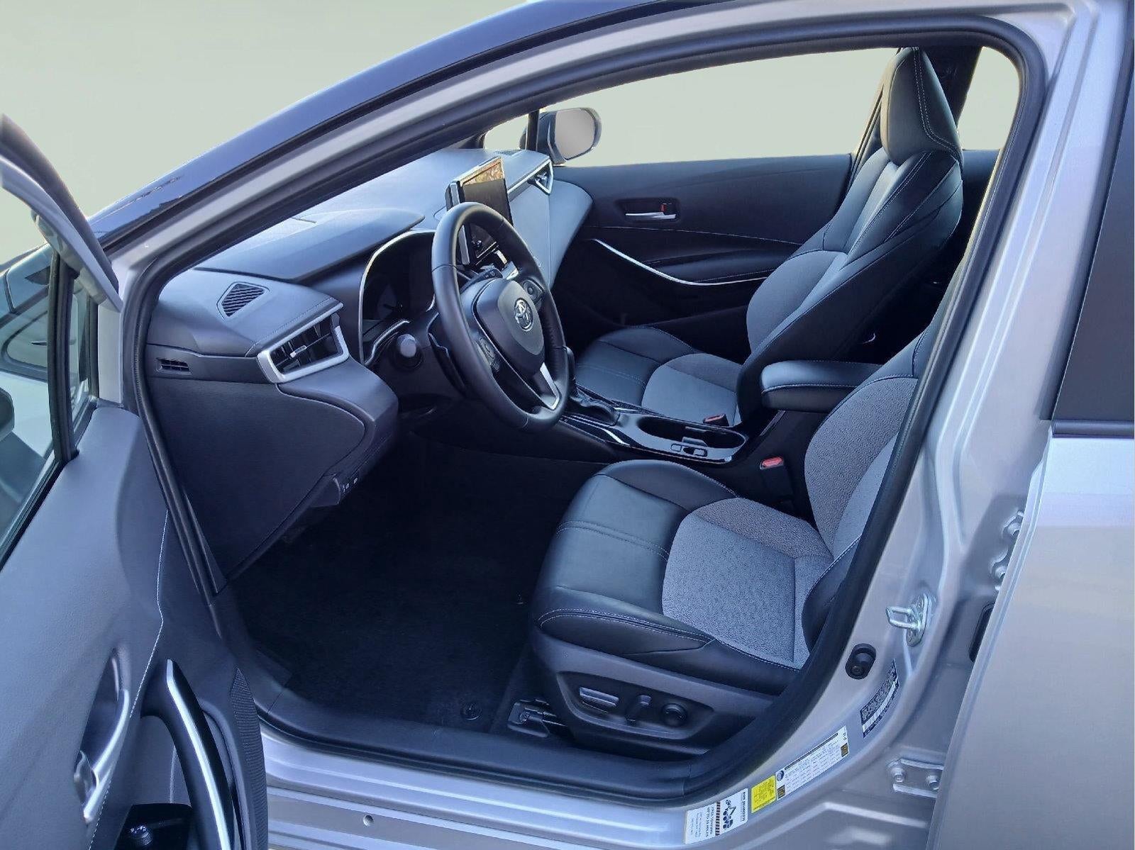 2025 Toyota Corolla Hatchback XSE