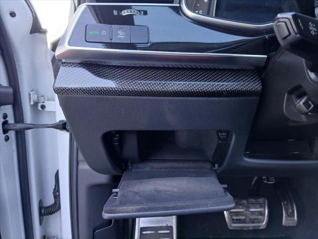 2021 Audi SQ7 Premium Plus