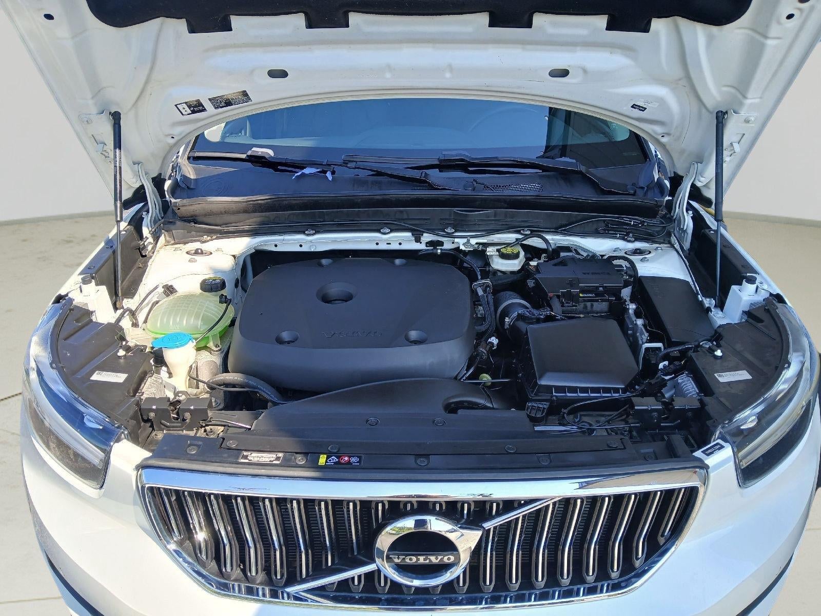 2020 Volvo XC40 Inscription