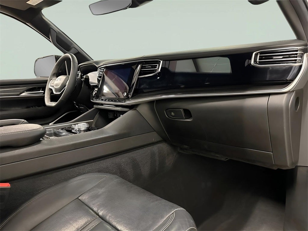 2022 Jeep Wagoneer Series I CarBravo