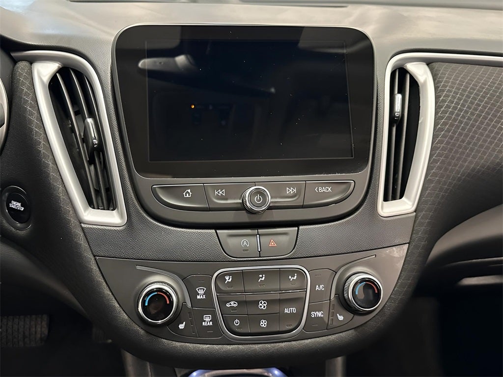 2024 Chevrolet Malibu LT w/ Sunroof CarBravo Certified