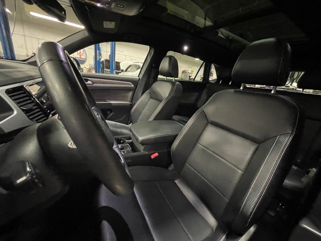 2022 Volkswagen Atlas Cross Sport 3.6L V6 SE w/Technology Certified