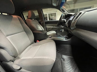 2015 Toyota Tacoma Base V6