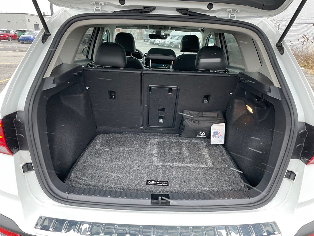 2022 Volkswagen Taos 1.5T SEL Certified