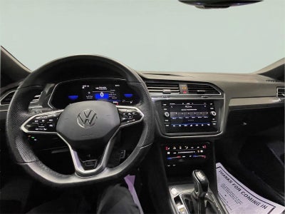 2023 Volkswagen Tiguan SE R-Line Black