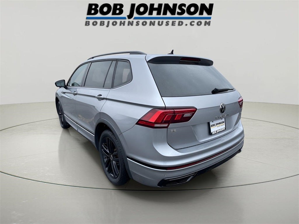 2022 Volkswagen Tiguan 2.0T SE R-Line Black