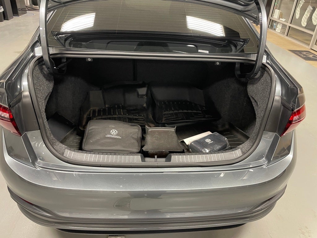 2024 Volkswagen Jetta 1.5T Sport Certified